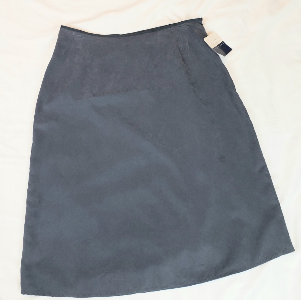 ✔️ Vintage Silk Liz Claiborne/Liz Sport Skirt